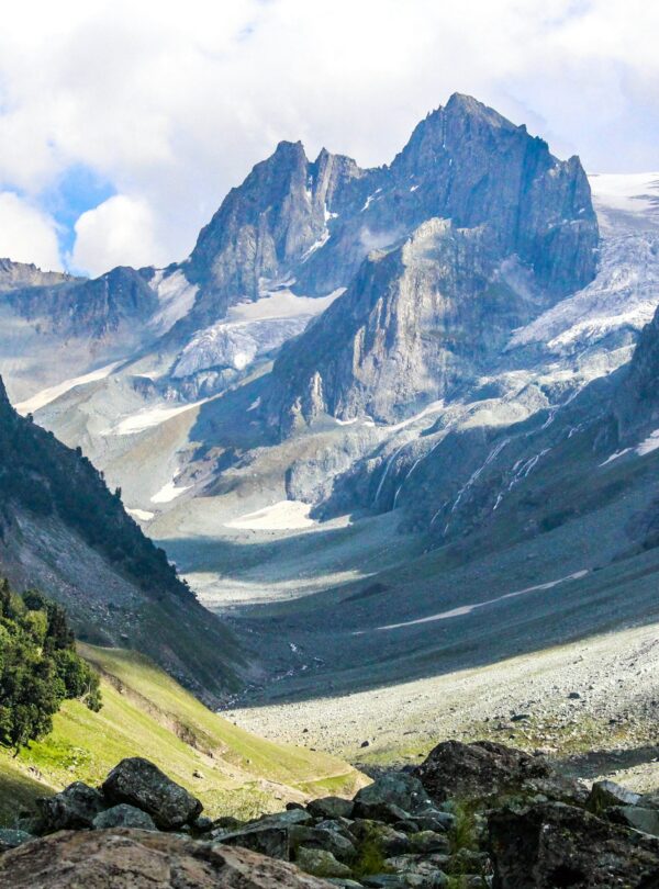 Sonamarg Picture by SlothBear Holidays